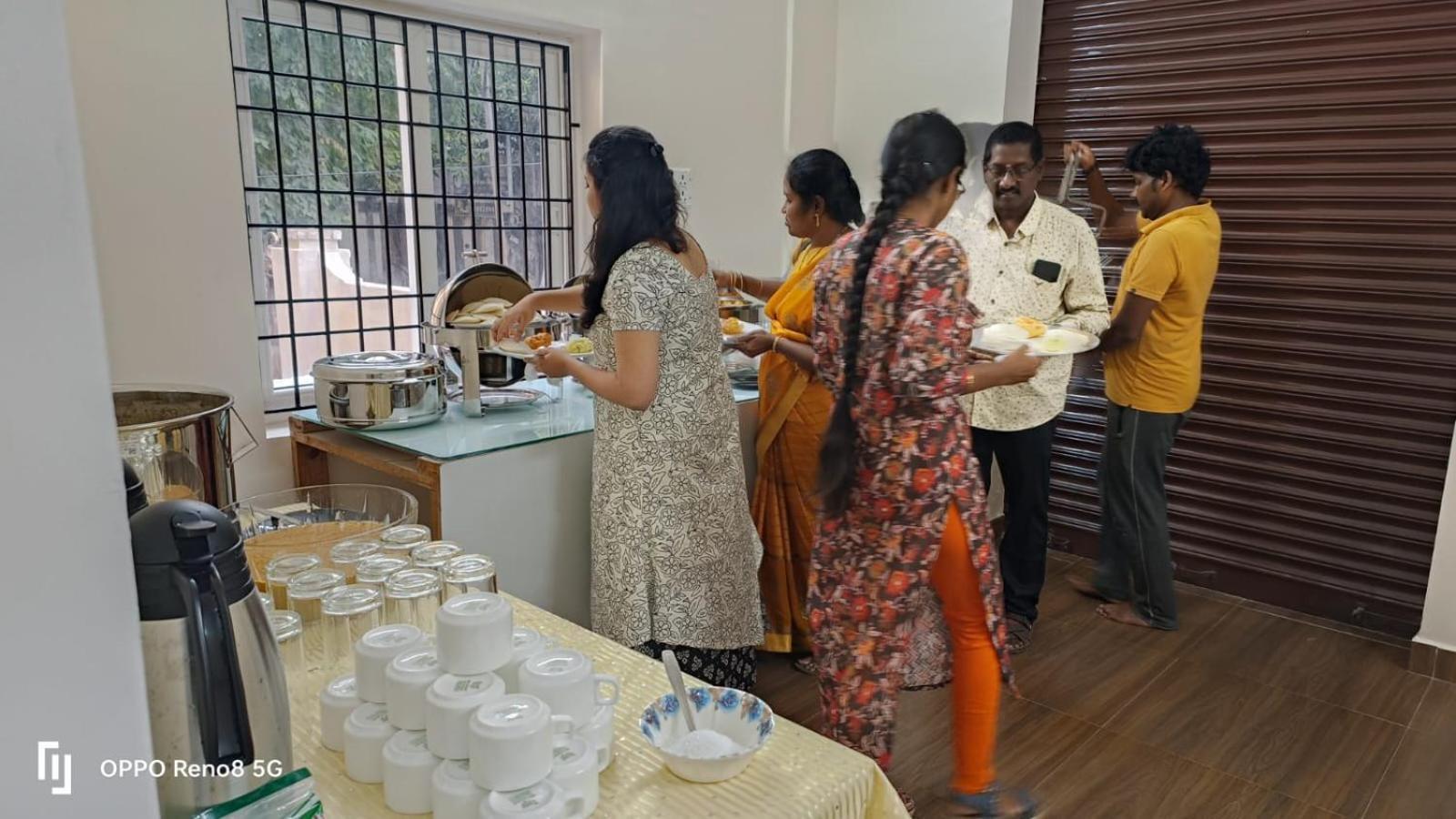 첸나이 Jn Residency Perungudi B&B 외부 사진