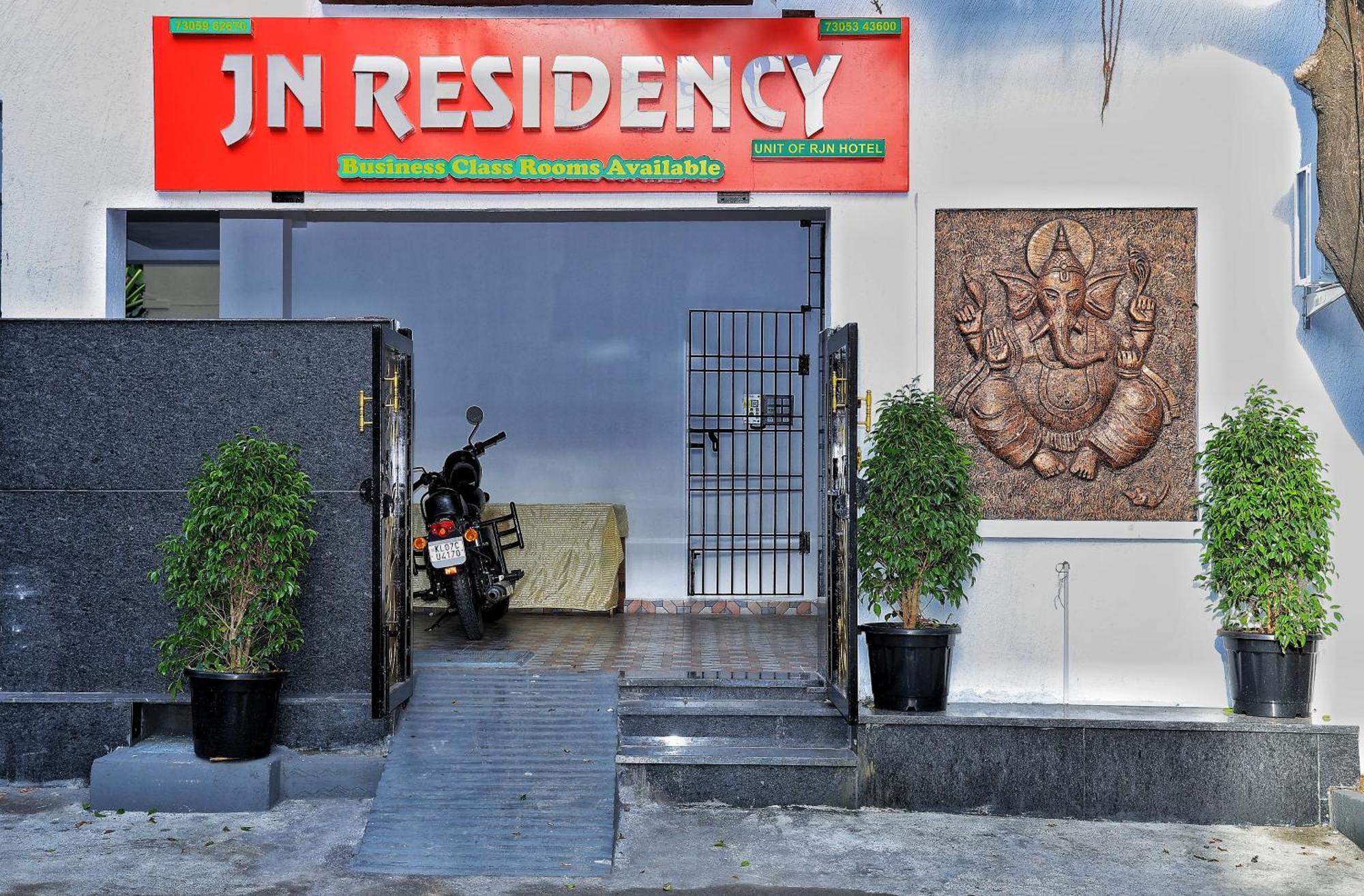 첸나이 Jn Residency Perungudi B&B 외부 사진