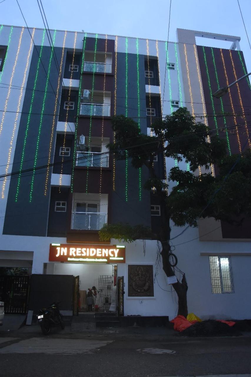 첸나이 Jn Residency Perungudi B&B 외부 사진