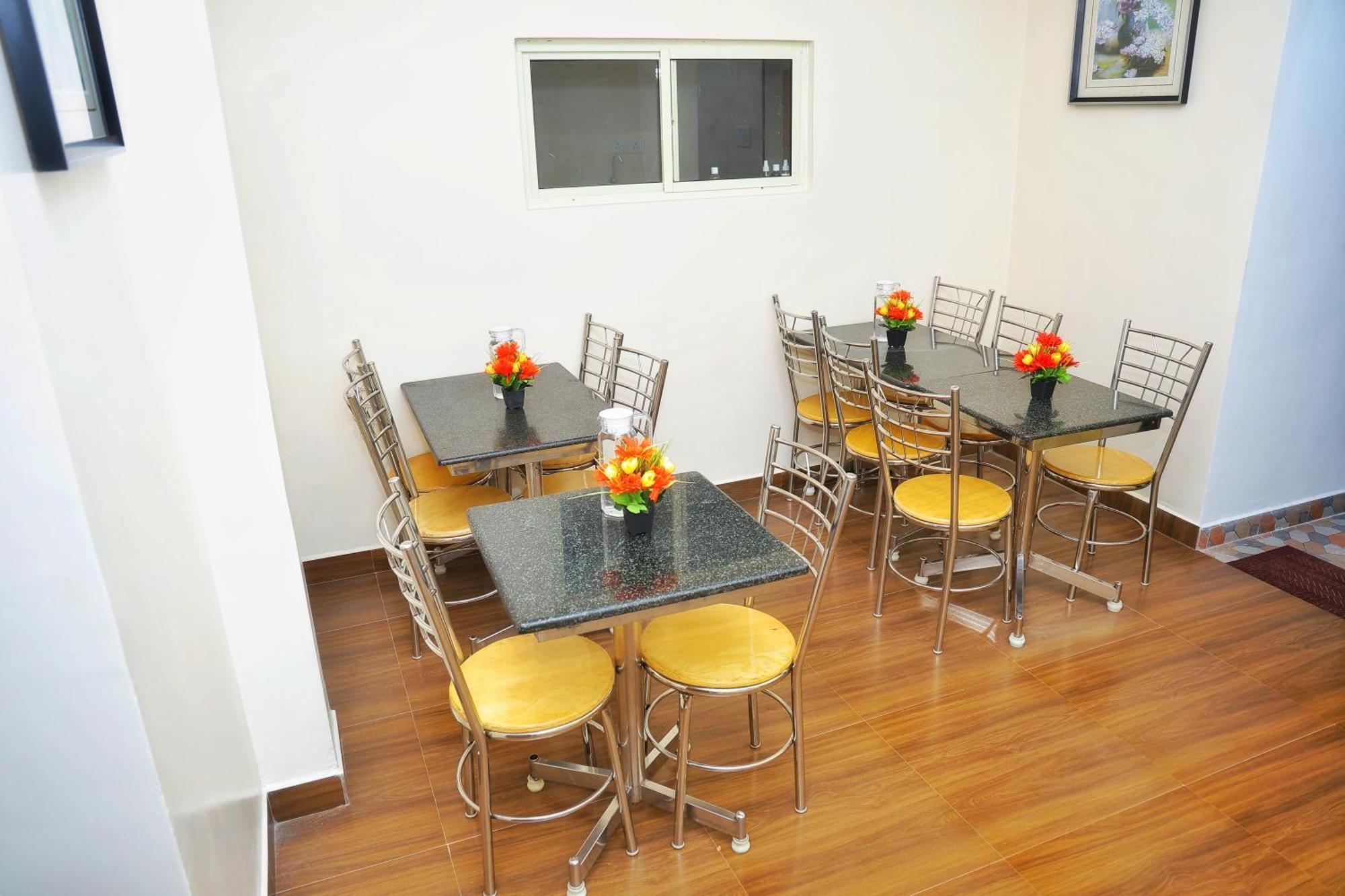 첸나이 Jn Residency Perungudi B&B 외부 사진